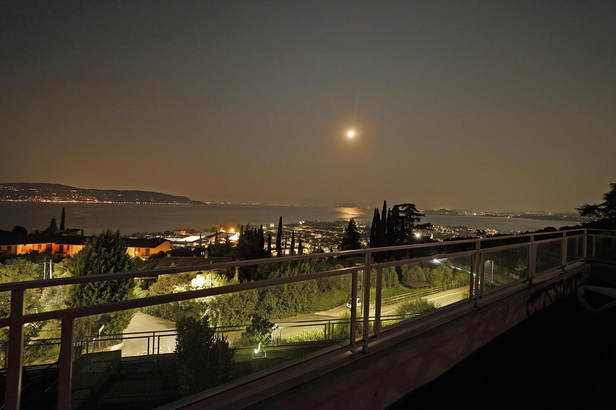 Poggio Al Sole 6 Apartment By Wonderful Italy Toscolano Maderno Exterior foto